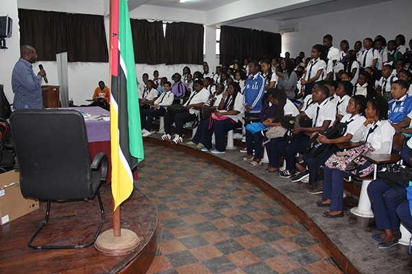 Campanha da União Africana na E.S.Josina Machel