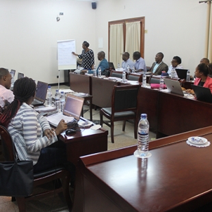 Formação de OSC, jornalistas e assistentes parlamentares em Orçamento Aberto